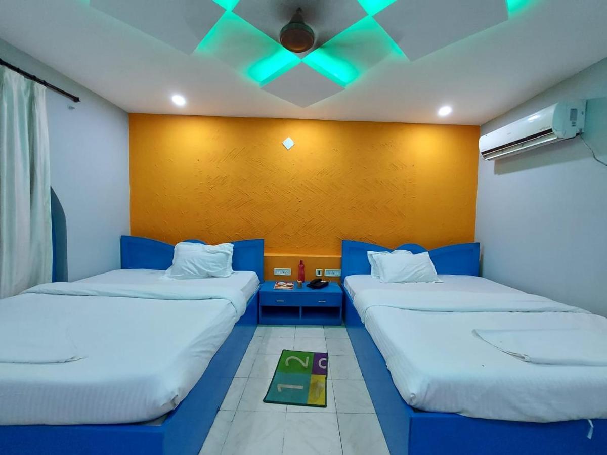 Megha Beach Resort - Sea View Мандармані Екстер'єр фото