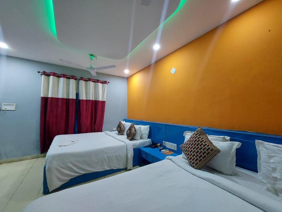 Megha Beach Resort - Sea View Мандармані Екстер'єр фото