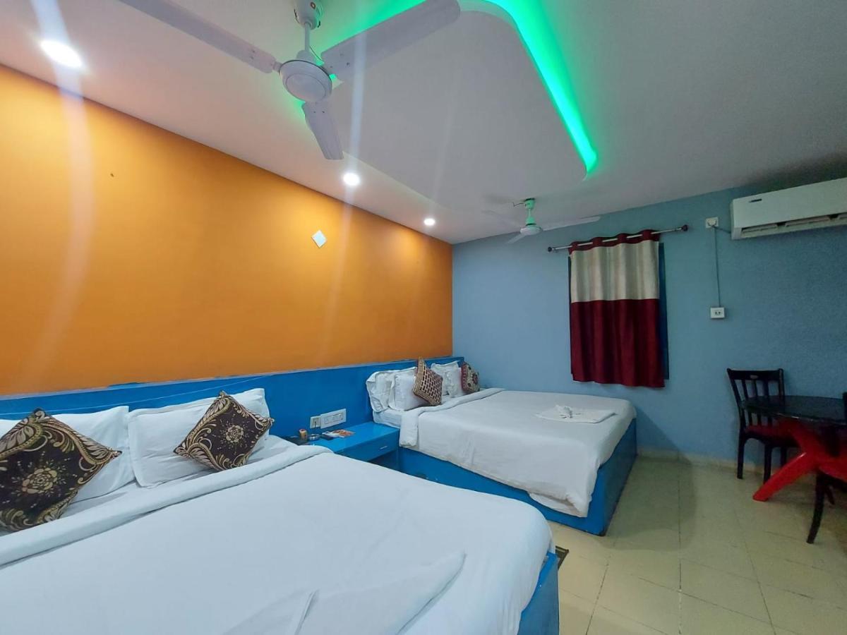 Megha Beach Resort - Sea View Мандармані Екстер'єр фото