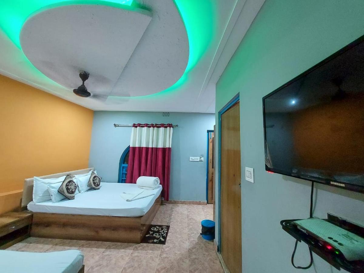 Megha Beach Resort - Sea View Мандармані Екстер'єр фото